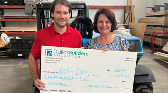 Dallas Builders Association makes $5,000 donation to Collin College